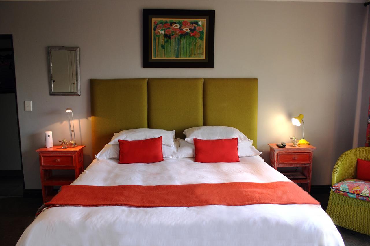 Koru Guesthouse Pretoria-Noord エクステリア 写真